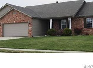 1443 Dale St, Troy, IL 62294