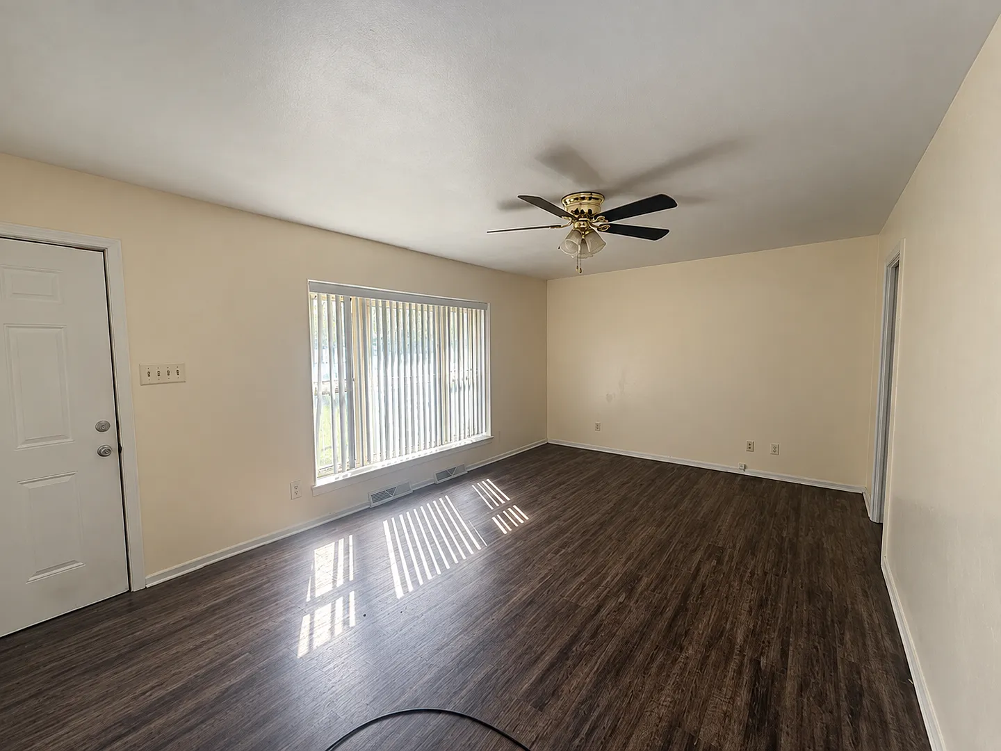 Three bedroom, 1.5 bath house in Mebane — Photo 4