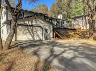 11544 Torrey Pines Dr, Auburn, CA 95602