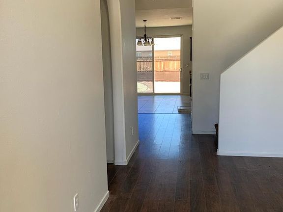 3rd image of 15004 Riverview Ln