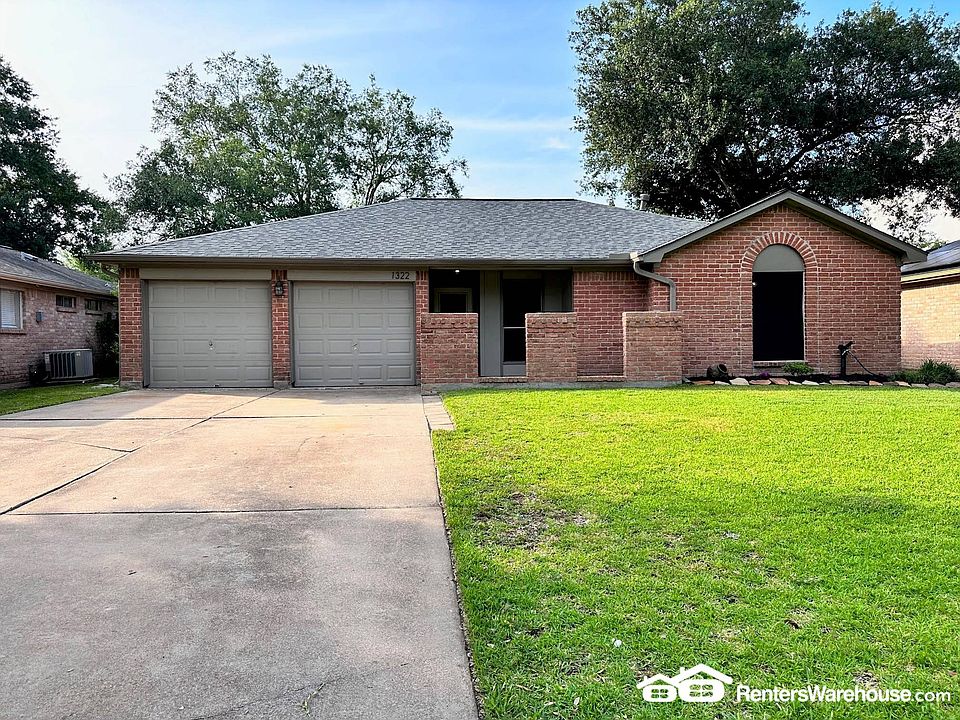 1st image of 1322 Valley Landing Dr