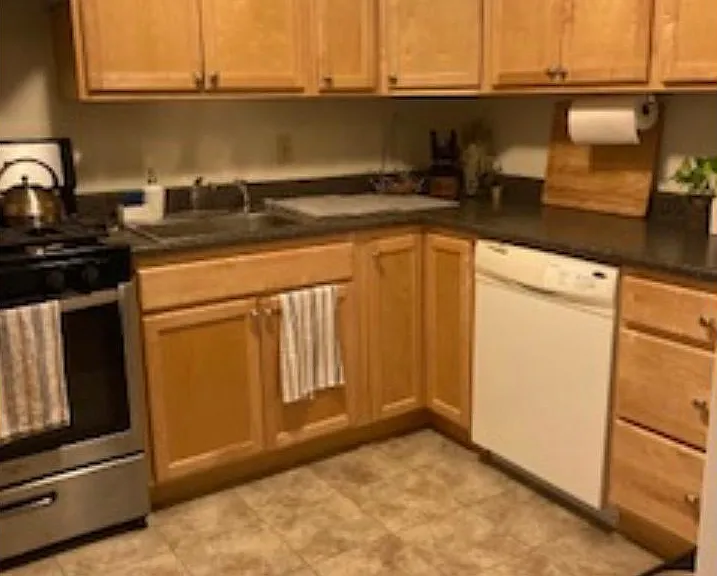 18 Juniper St #49 — Photo 2