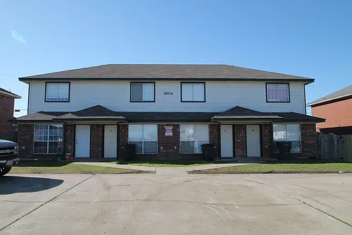 3904C Gus Dr Photo 1