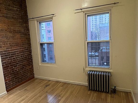 5th image of 380 3rd Ave #10