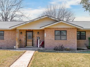 108 S Harkey St, San Saba, TX 76877