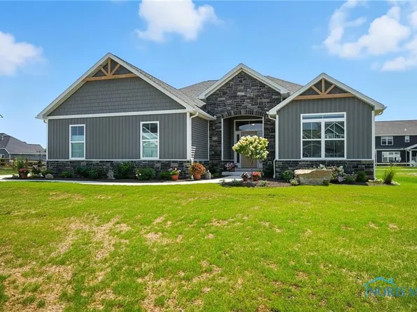 8509 Hocking Cv, Waterville, OH 43566