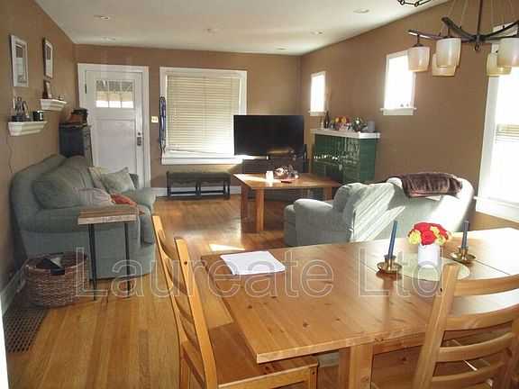 2nd image of 953 Garfield St