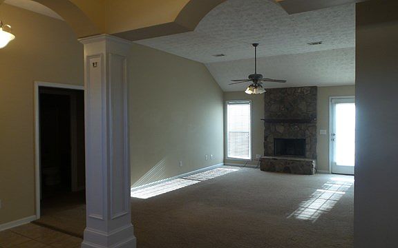 3rd image of 212 Lee Road 2105