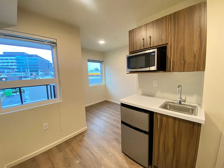 Plaza Apartments — Photo 119