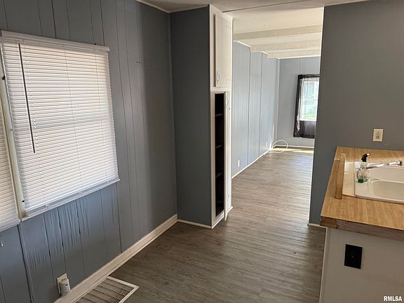 5th image of 2800 Ridge Ave #126