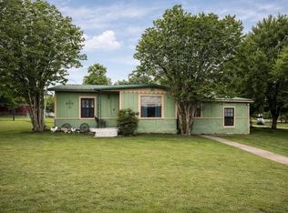 1271 Central Ave, Newark, TX 76071