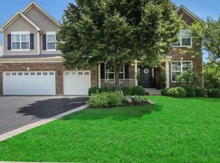 170 Bedford Ln, Volo, IL 60073