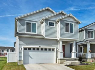 561 S Ravenwood Ln, Saratoga Springs, UT 84045