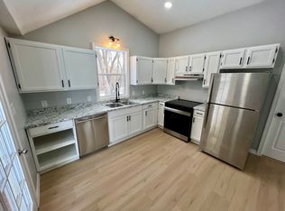 40 Watch St #1L, Oxford, MA 01540