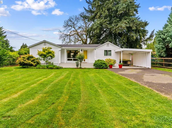 240 Azalea Dr, Eugene, OR 97404