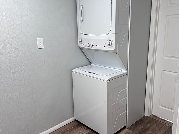 2nd floor laundry