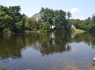 37 Tahmore Dr, Fairfield, CT 06825