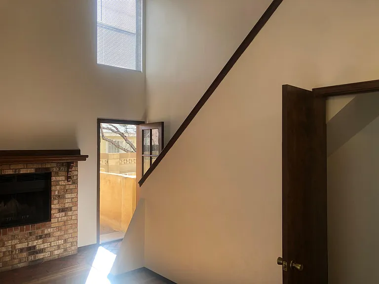 11512 Candelaria Rd NE #N — Photo 14