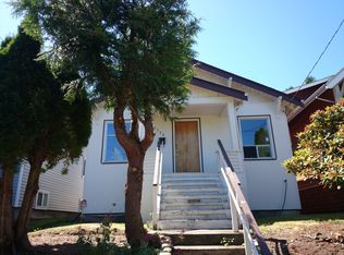 2329 N 60th St, Seattle, WA 98103