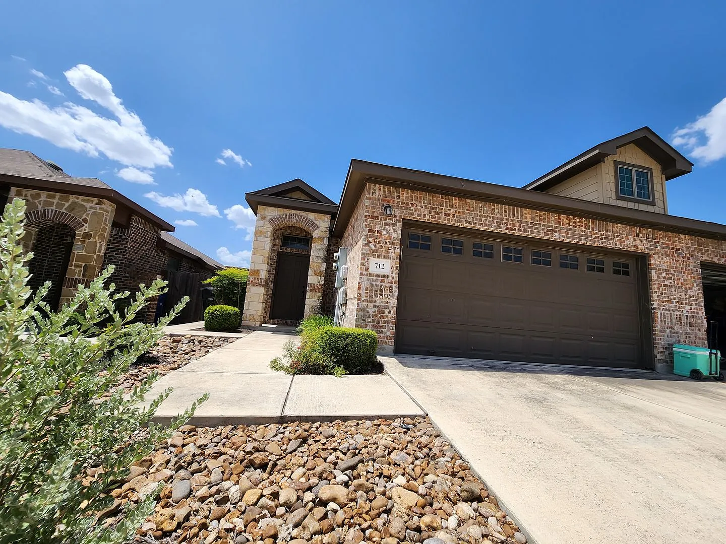 Single story duplex near Near Creekside Shopping + Entertainment! / Fenced in Backyard/ CISD — Photo 3