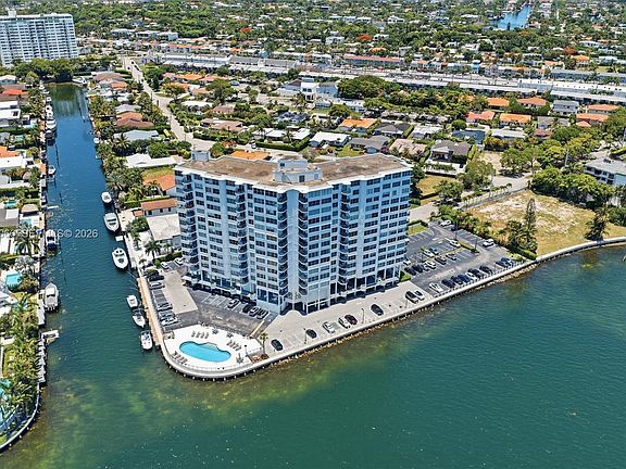 3rd image of 11930 N Bayshore Dr APT 609
