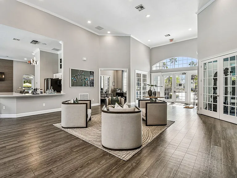 Knightsbridge at Stoneybrook — Photo 56