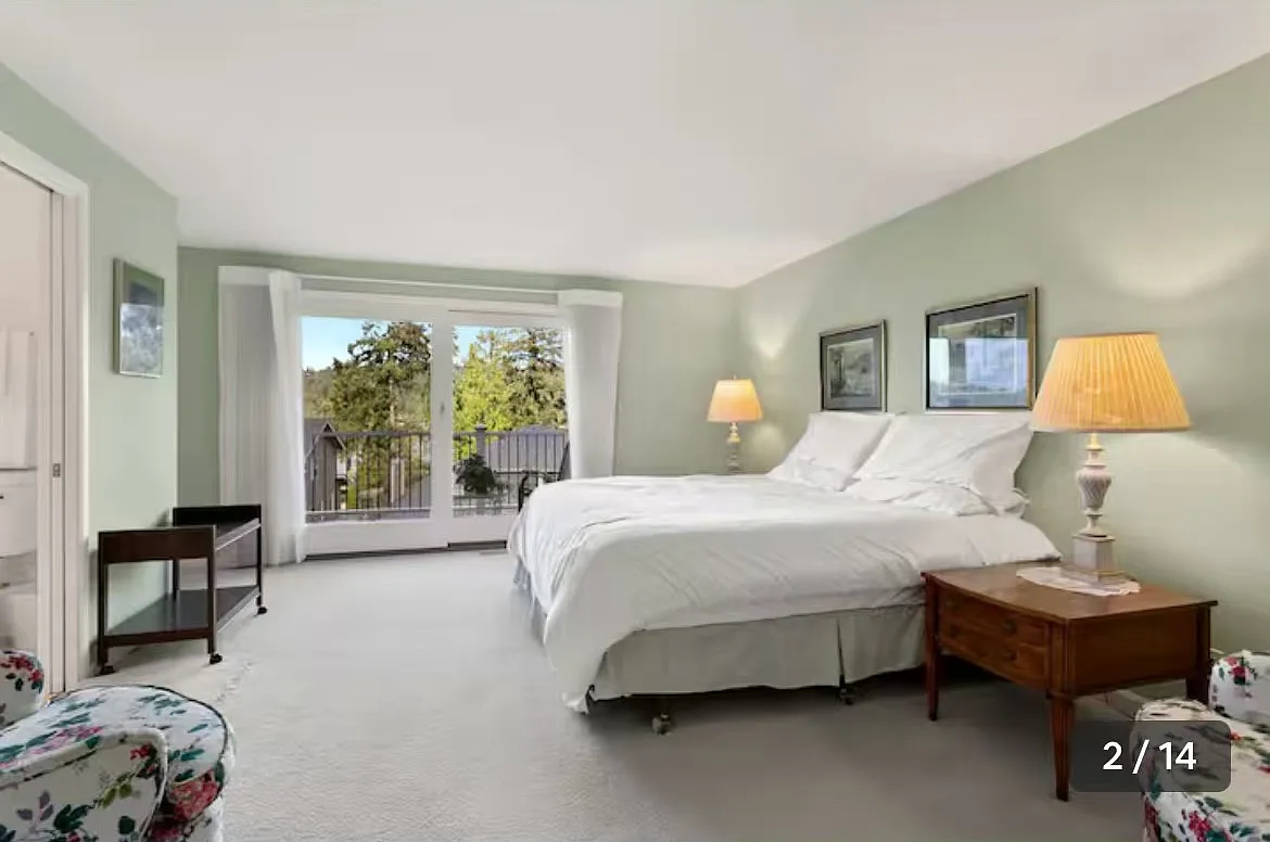 4 bed, 3240 sqft, $5,000 — Photo 2