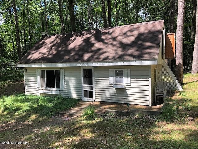 1st image of 5988 Birch Dr