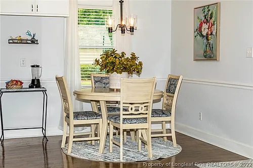 1805 Wayne Ln Photo 1