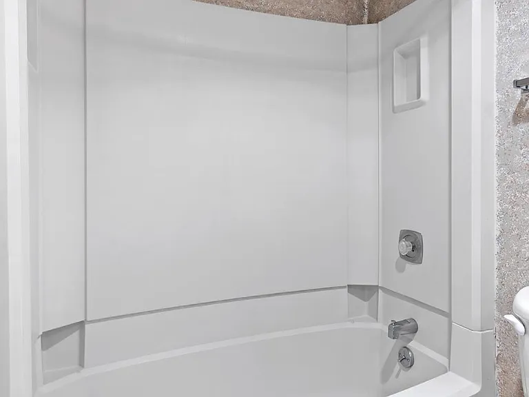 8360 Greensboro Dr #721 — Photo 17