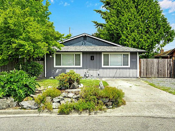 2nd image of 5303 N 38th St