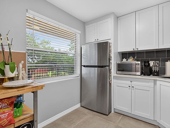 3rd image of 3301 NW 47th Terrace #308