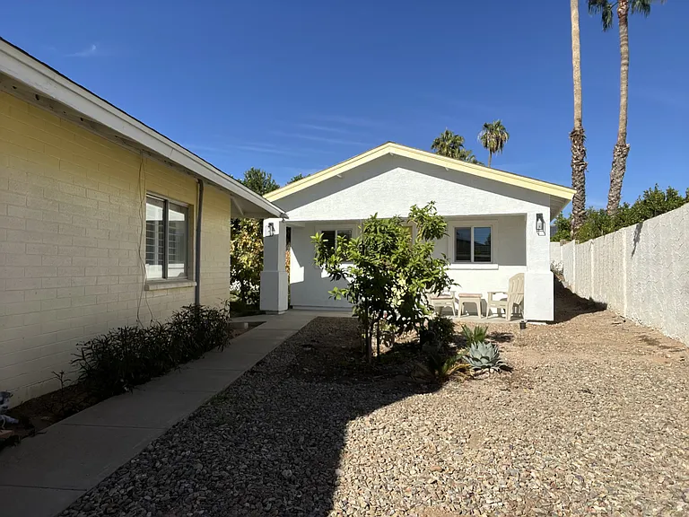 3156 W Monte Cristo Ave — Photo 1