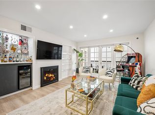 906 N Doheny Dr APT 318, West Hollywood, CA 90069