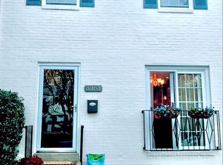 3363 Ardley Ct, Falls Church, VA 22041