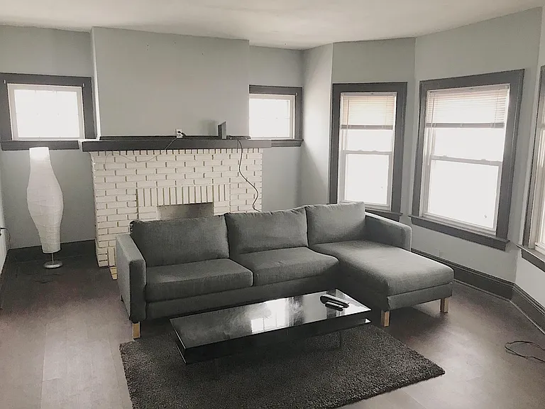 2226 Lewis Dr #UPSTAIRS — Photo 11