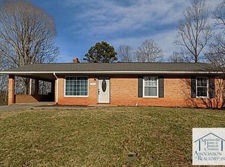 102 Rockdale Rd, Collinsville, VA 24078
