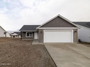 6387 W Bowmore Ln, Rathdrum, ID 83858