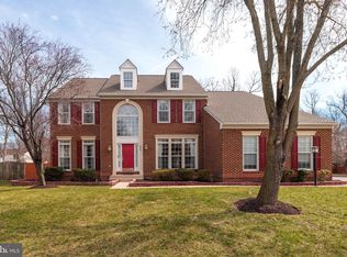 6999 Caton Woods Ct, Springfield, VA 22150