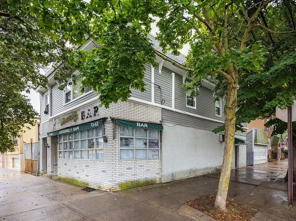 7302 Cooper Ave, Ridgewood, NY 11385
