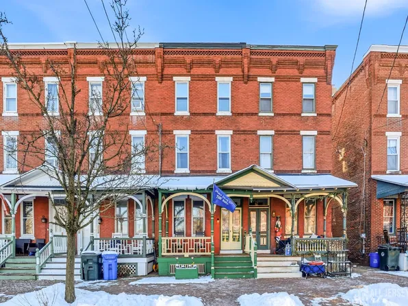 346 E Union St, Burlington, NJ 08016