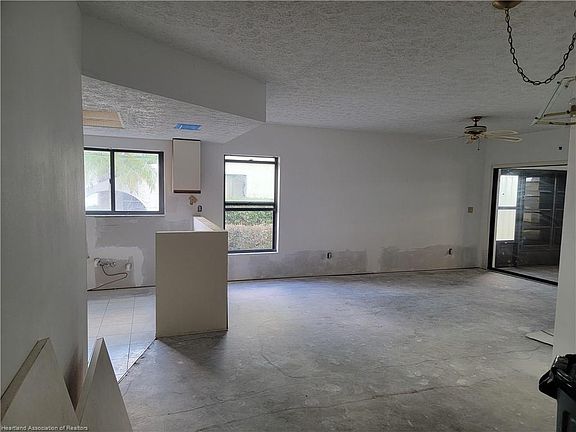3rd image of 6750-P One Us Hwy #27-P1