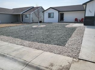 127 Tabor Ln, Gillette, WY 82718