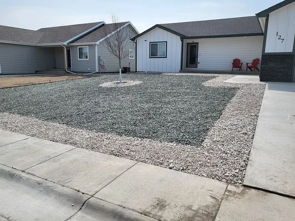 127 Tabor Ln, Gillette, WY 82718