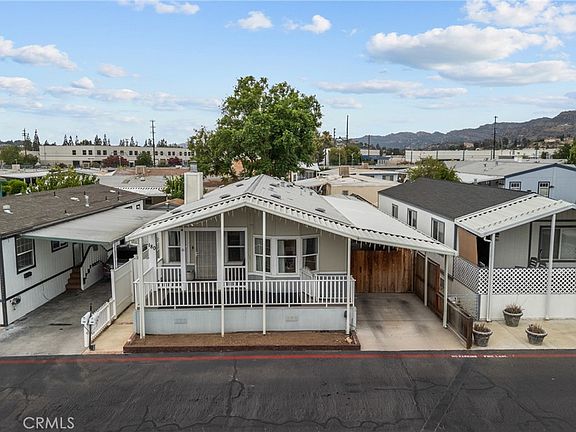 2nd image of 21500 Lassen St Space 180