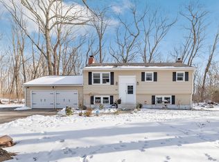 161 Pastors Walk, Monroe, CT 06468