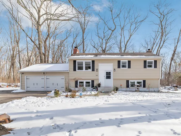161 Pastors Walk, Monroe, CT 06468