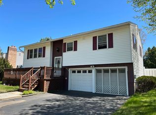 60 Hope St, Burlington, VT 05408