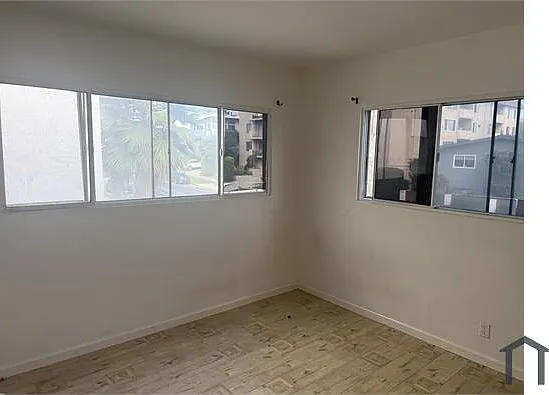 11651 Gorham Ave #1 — Photo 15