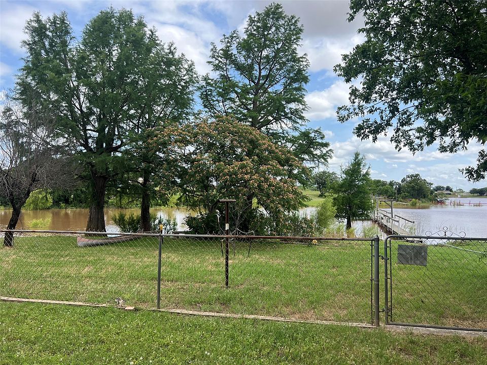 1001 Miller Shores Rd #1, Henrietta, TX 76365 | MLS